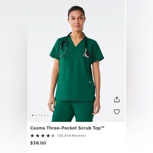 Figs hunter green Casma three pocket scrub top size M